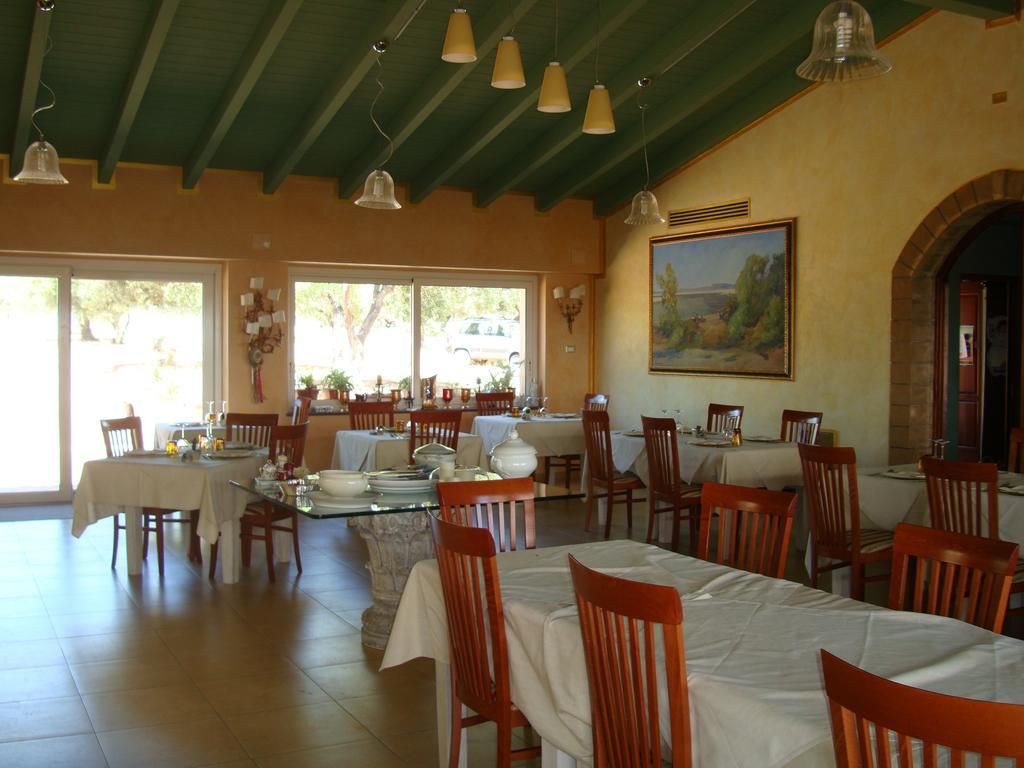 Country Resort Capo Nieddu ซานตาคาเตรินา ภายนอก รูปภาพ