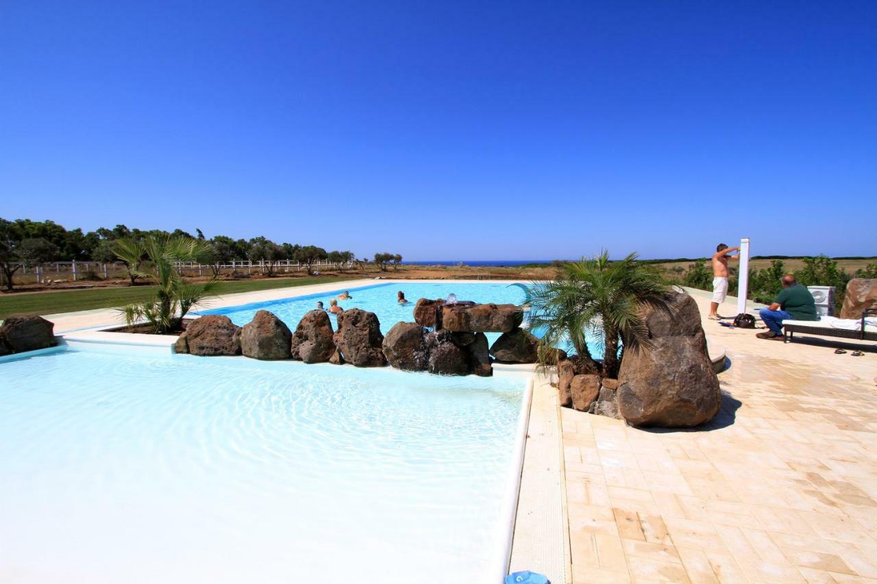 Country Resort Capo Nieddu ซานตาคาเตรินา ภายนอก รูปภาพ